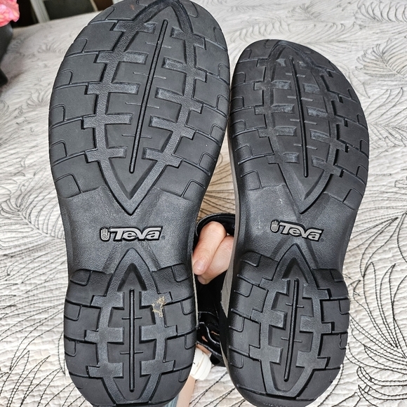 Teva Meacham Black Hiking Sandals Men's 11 - Picture 14 of 14